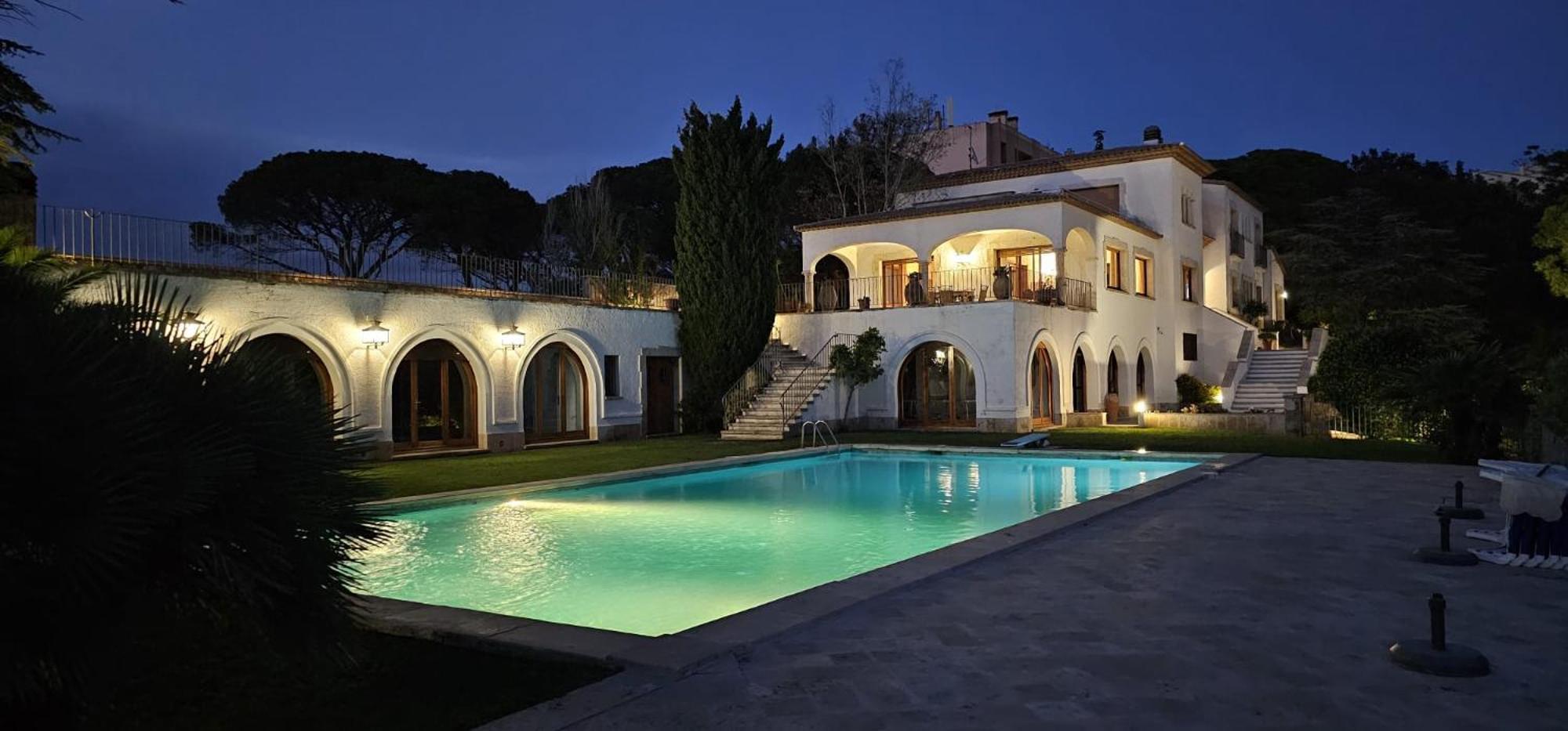 Villa Maricel 桑特费柳德吉克索尔斯 外观 照片