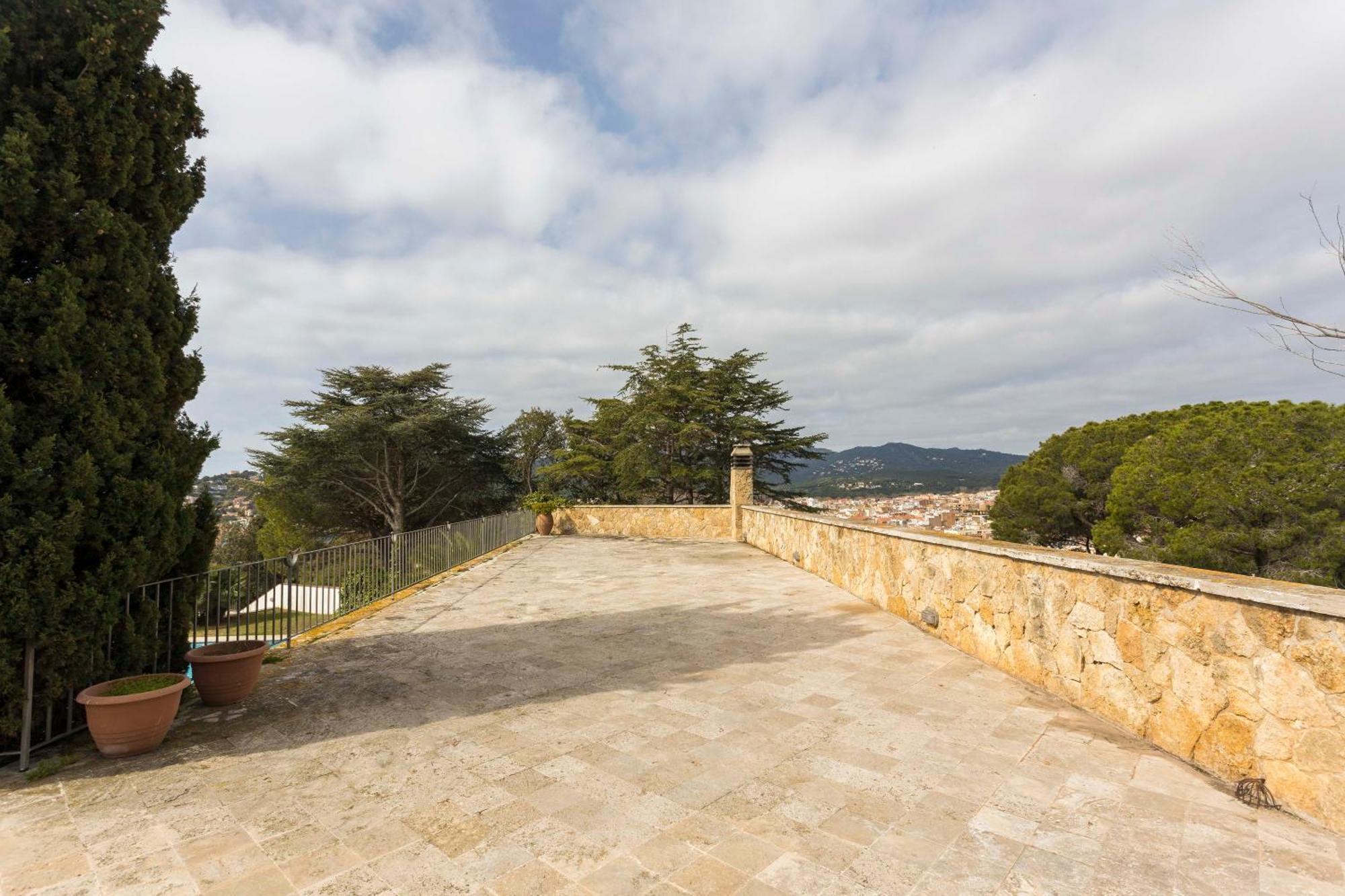 Villa Maricel 桑特费柳德吉克索尔斯 外观 照片