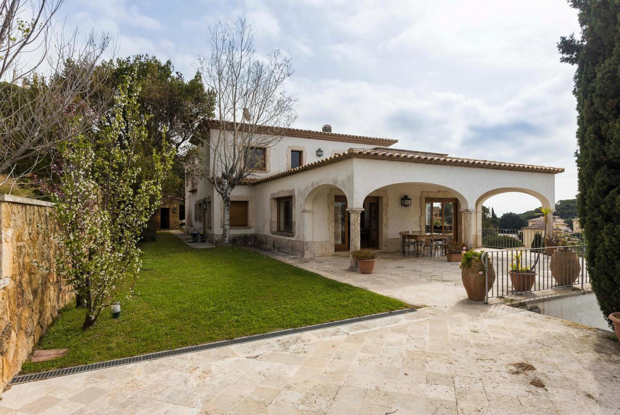 Villa Maricel 桑特费柳德吉克索尔斯 外观 照片