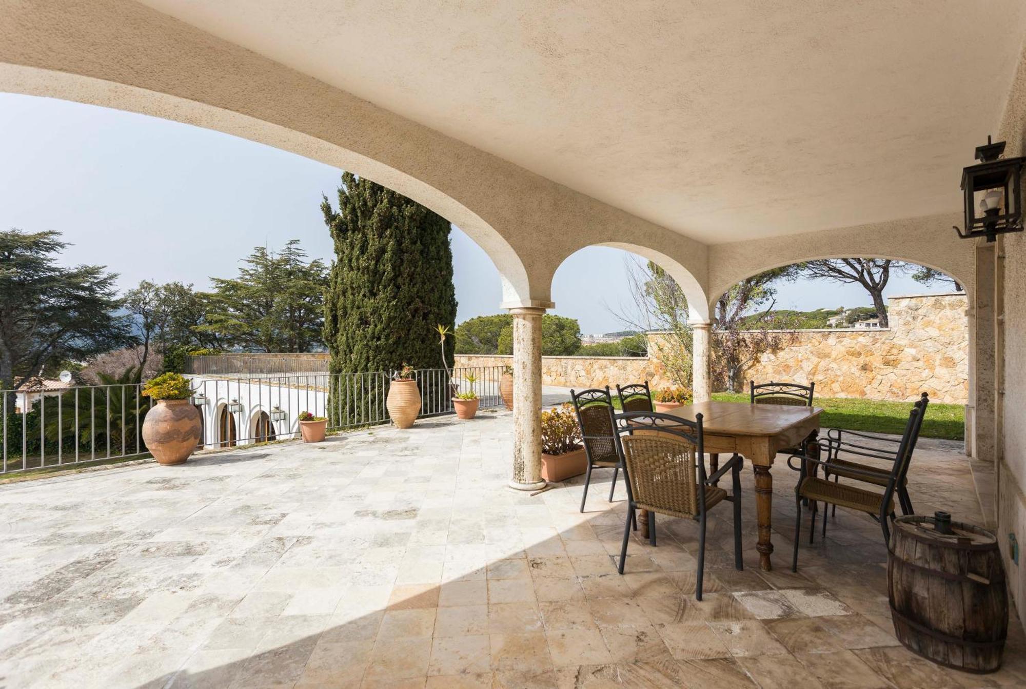 Villa Maricel 桑特费柳德吉克索尔斯 外观 照片