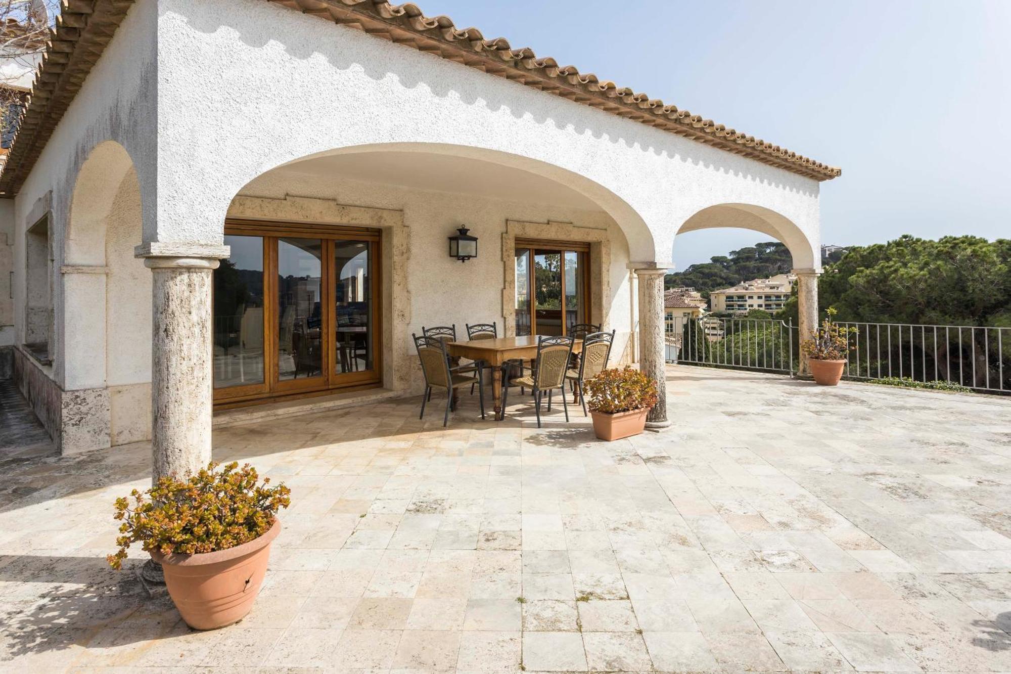 Villa Maricel 桑特费柳德吉克索尔斯 外观 照片