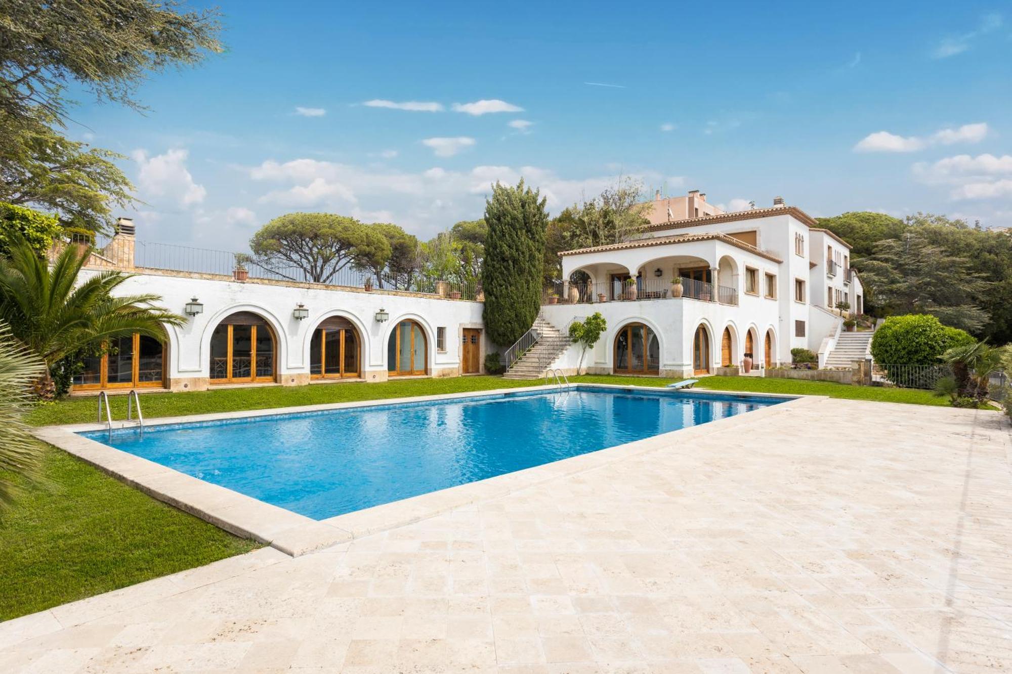 Villa Maricel 桑特费柳德吉克索尔斯 外观 照片