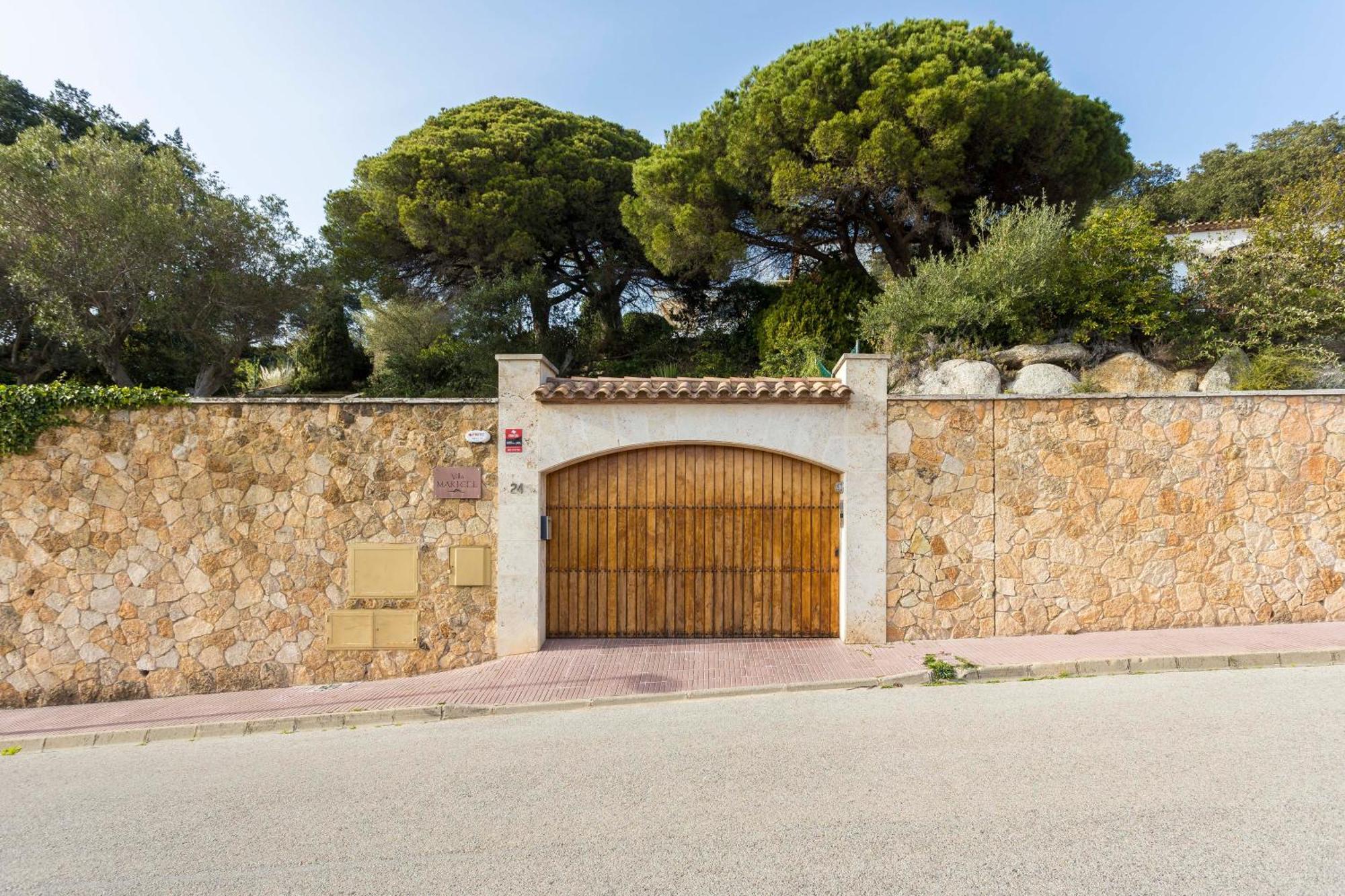 Villa Maricel 桑特费柳德吉克索尔斯 外观 照片